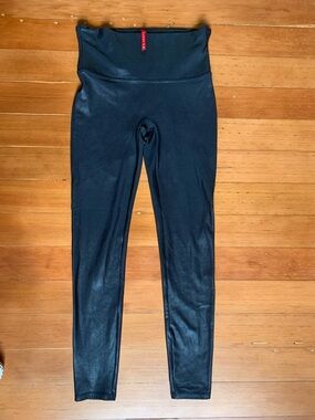 SPANX Black Leggings size L